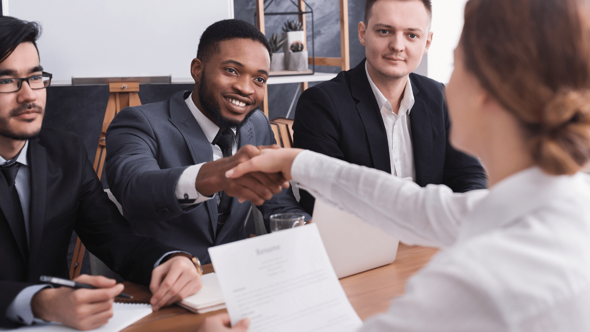 hr verses recruitment